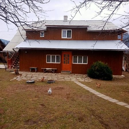 Holiday Home Tihiy Dvor Mykulytschyn Exterior foto