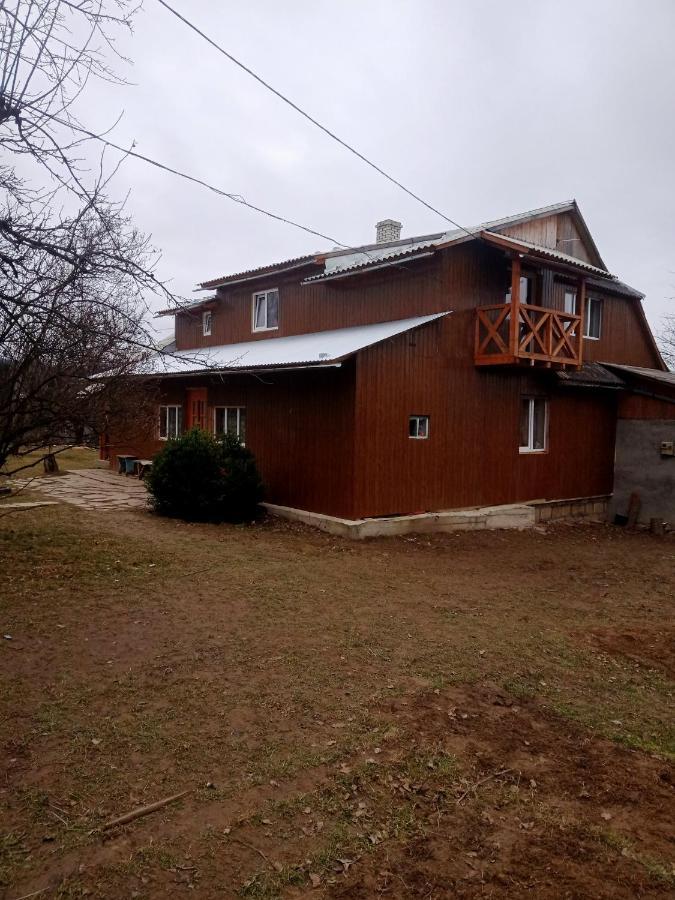 Holiday Home Tihiy Dvor Mykulytschyn Exterior foto